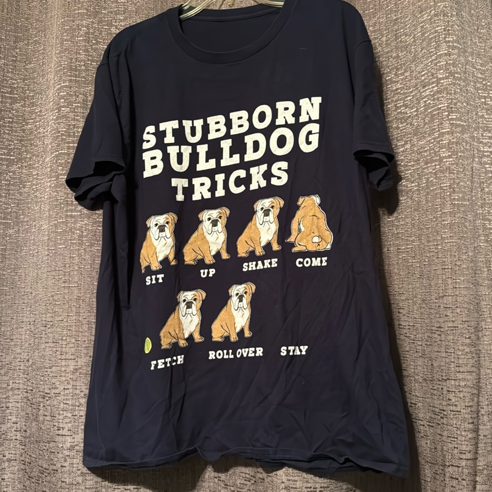 Men’s bulldog shirt